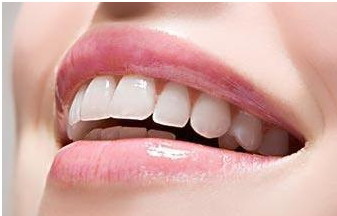 龅牙矫正手术后可以戴假牙吗