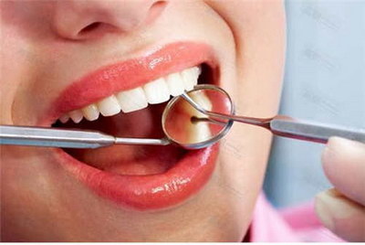 吃东西牙齿痛什么原因(牙齿疼痛的可能原因)