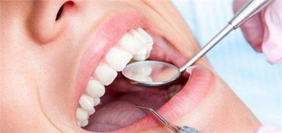 戴活动假牙有什么危害