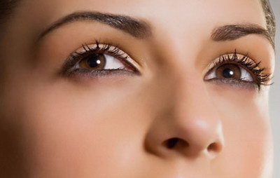 割双眼皮手术后如何正确预防增生？