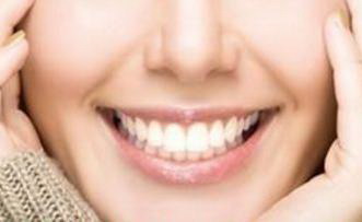 门牙牙齿有裂纹是什么原因(门牙牙齿出现裂纹的原因及建议)