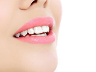 拔智齿旁边牙的牙龈被切掉_拔智齿后多长时间可以吃辣
