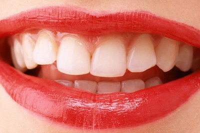 成人上牙有多少颗是正常的_智齿对应的上牙也要拔吗