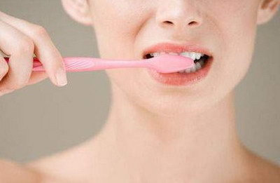 洗牙有年龄限制吗会使牙松动吗