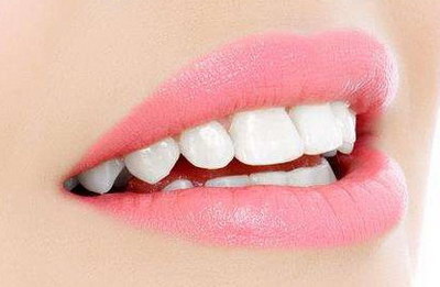 美容冠牙齿矫正的过程(牙齿美容与矫正的必要性)