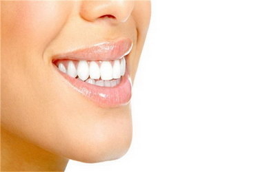 牙龈萎缩是什么原因吃什么药(老了牙龈萎缩是什么原因)