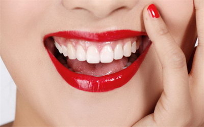 清理牙结石对牙齿有伤害吗(牙结石的危害)