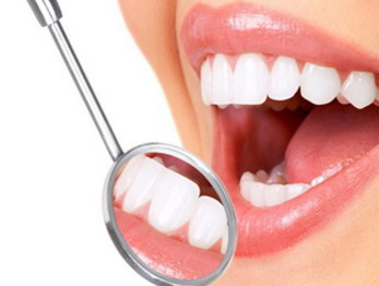 牙齿每天早上都出血是什么原因「每天早上睡醒牙齿流血是什么原因」
