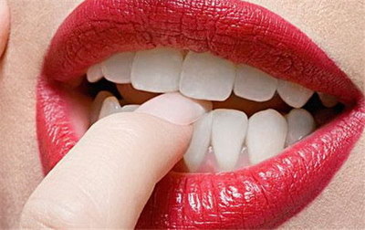 牙神经是活的有必要根管治疗吗