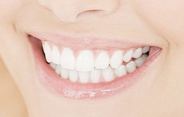 种植牙齿的坏处 种植牙的功效与作用(牙齿是人体的财富，种植牙齿的功效与作用)