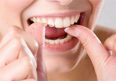 儿童换牙齿多久能长全(儿童做牙齿窝沟多久后可以刷牙)