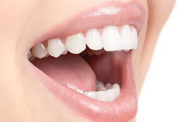 成年人带牙套可以矫正牙齿吗_昭通哪个医院矫正牙齿比较好