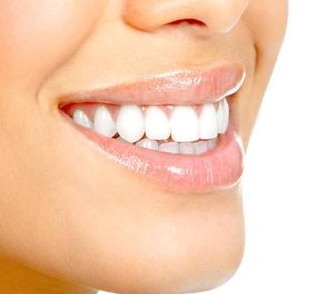 种植牙影响牙齿矫正吗(种植牙是否会影响牙齿矫正？)