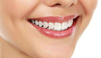小孩牙齿摔松了吃什么消炎药_铁是构成骨和牙齿的主要成分