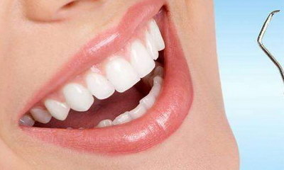 拔牙后多久可以镶嵌假牙(拔牙后的恢复期)
