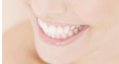 智齿引发牙周炎怎么治疗_智慧牙周围化脓了怎么办