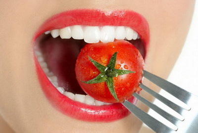 牙齿痛可以吃柚子吗_牙齿痛吃什么食物好