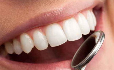 每天牙龈出血是什么预兆(每天牙龈出血什么原因)