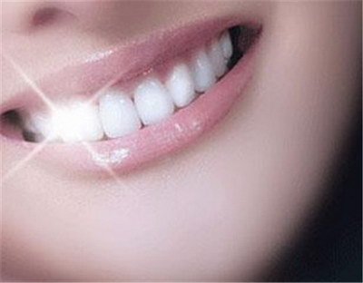 怎么判断牙齿是不是前突(牙齿前突的定义)