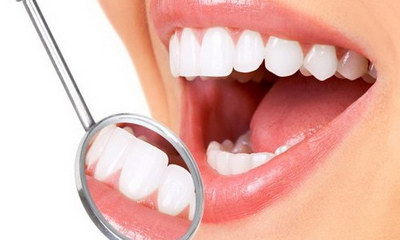 牙齿在多少岁定型_牙齿稀疏缝大矫正