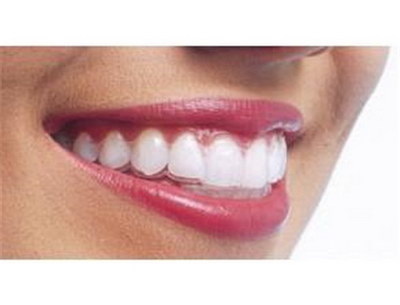 活动牙会伤害两边的牙齿吗_活动牙对两边牙有伤害吗
