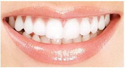 用什么方法可以把牙齿刷白【牙齿有黄渍怎么样用什么方法可以去除】