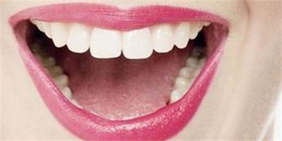 牙齿总是酸酸的怎么回事(牙齿总是酸酸的，可能是这几个原因)