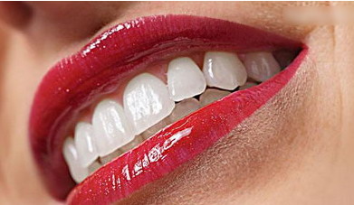 为什么有的人牙齿长的很整齐「为什么牙齿长出来不整齐」