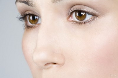 诺芭康医用硅酮凝胶割双眼皮能用吗(什么是以诺芭康医用硅酮凝胶？)