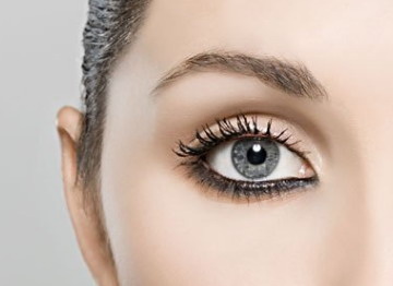 双眼皮胶和双眼皮定型霜区别(双眼皮胶水和双眼皮定型霜的区别)