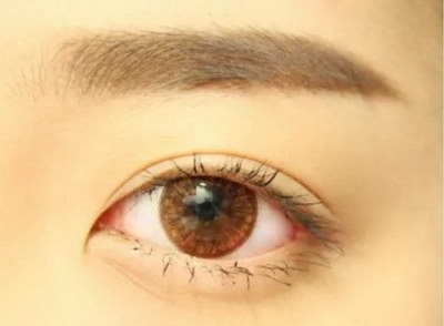 昆明可以做眼睛手术的医院_怎么让眼睛自然变双眼皮