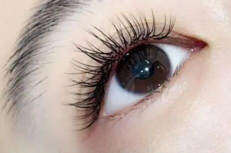 生活中的一些预防黑眼圈的方法