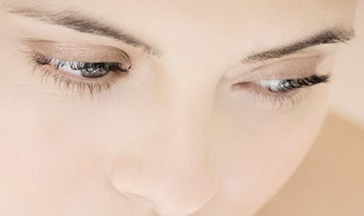 割双眼皮手术修复要多久？