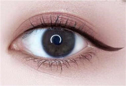 双眼皮压线副作用,定点双眼皮是永久的吗!